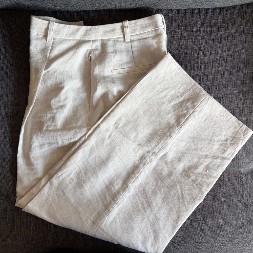 Tahari Cream Wide Leg Cropped Linen Pants